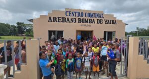IFB y Fundación AYO entregan mochilas y útiles escolares a niños de escasos recursos