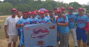 Comunidades Las Guazumas y el Aguacate encabezan torneo béisbol la Unidad del Campo