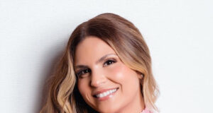 Aline Barros y Danny Gokey unen sus voces en «Rey de Gloria»