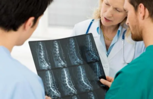 ¿Un tumor óseo siempre significa cáncer? Esto es lo que hay que saber