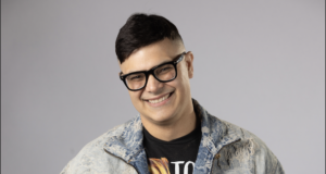 Reír Roto, el nuevo libro de Juan de Montreal