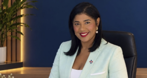 De las aulas al poder: La urgencia de la paridad real en la República Dominicana