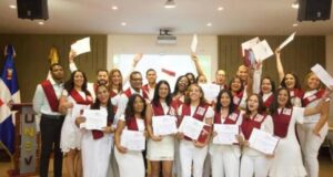 UNEV gradúa a 131 profesionales y líderes en cinco programas de formación bíblica, teológica y pastoral