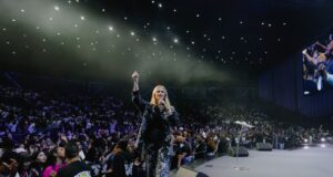Más de 5,000 jóvenes participan en la conferencia “Revolución” de la iglesia Monte de Dios