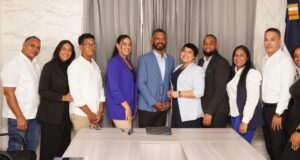 ADOCOC e IGLE360 firman alianza estratégica para impulsar la transformación digital de las iglesias en República Dominicana