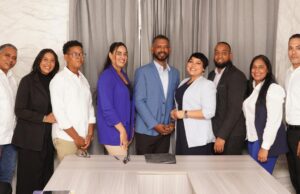 ADOCOC e IGLE360 firman alianza estratégica para impulsar la transformación digital de las iglesias en República Dominicana