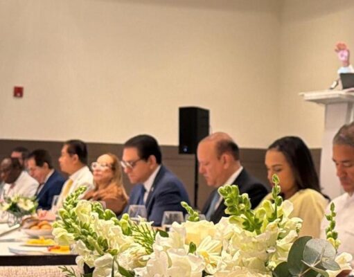 Santiago celebra primer Desayuno Nacional de Oración de la Región Norte