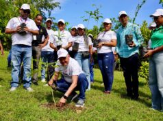 Centros Tecnológicos Comunitarios reafirman su compromiso ambiental con jornada de reforestación