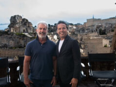 Mel Gibson pide oración a líderes hispanos ante el estreno de «La Resurrección de Cristo» en 202