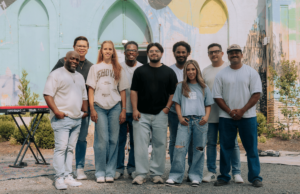 Con más de 30 años de ministerio, Cornerstone House Music lanza su primer álbum, Jesús Reinarás